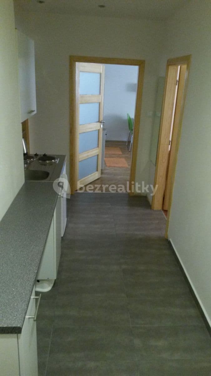 Prenájom bytu 2-izbový 52 m², Husinecká, Praha, Praha
