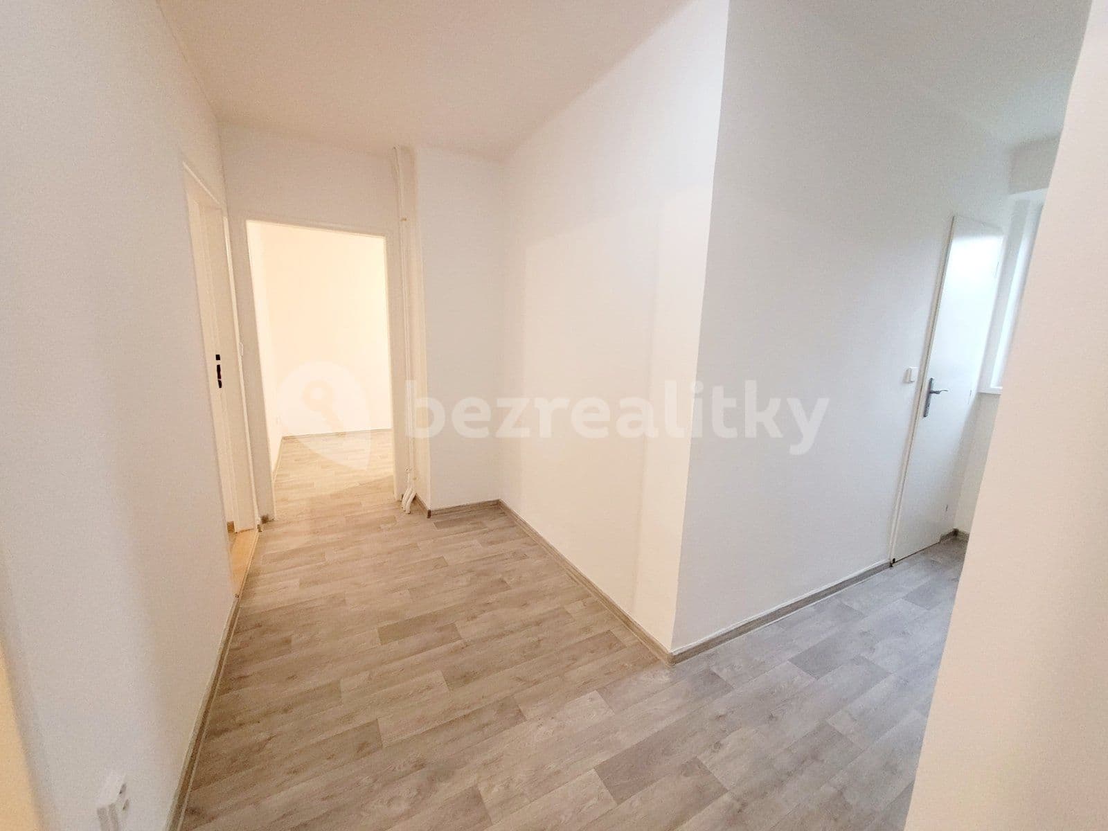 Prenájom bytu 2-izbový 55 m², Hlavní třída, Havířov, Moravskoslezský kraj