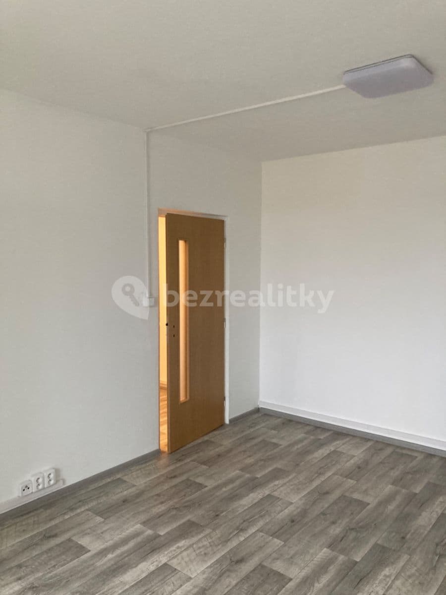 Predaj bytu 2-izbový 42 m², Sídliště na Sadech, České Velenice, Jihočeský kraj