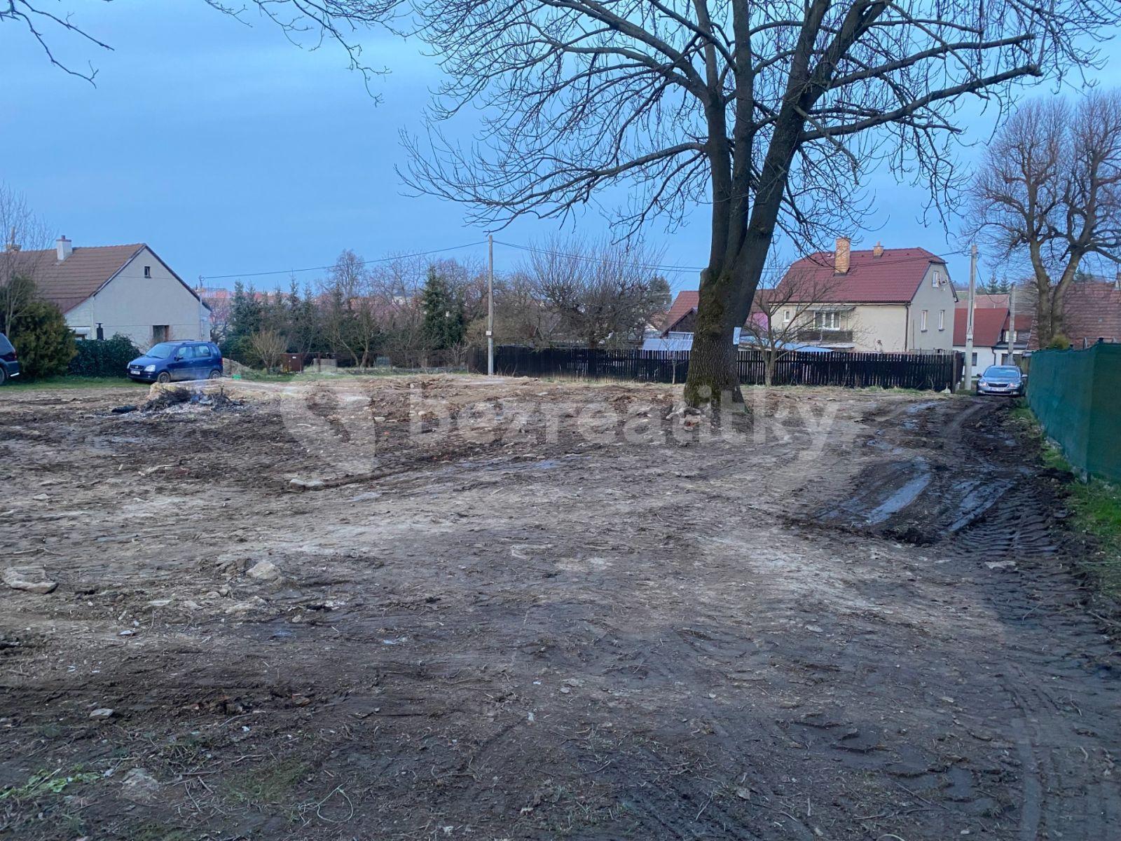 Predaj pozemku 1.567 m², Lipová, Olomoucký kraj