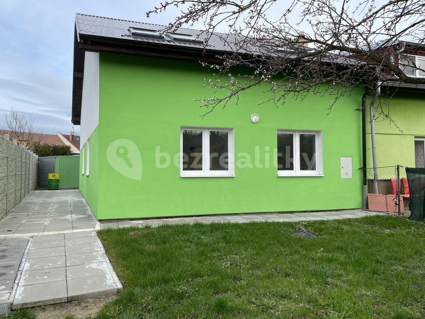 Predaj domu 155 m², pozemek 393 m², Vyškovská, Nezamyslice, Olomoucký kraj