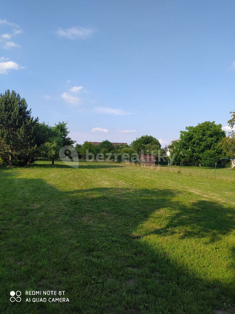 Predaj pozemku 1.350 m², Mikulovice, Olomoucký kraj