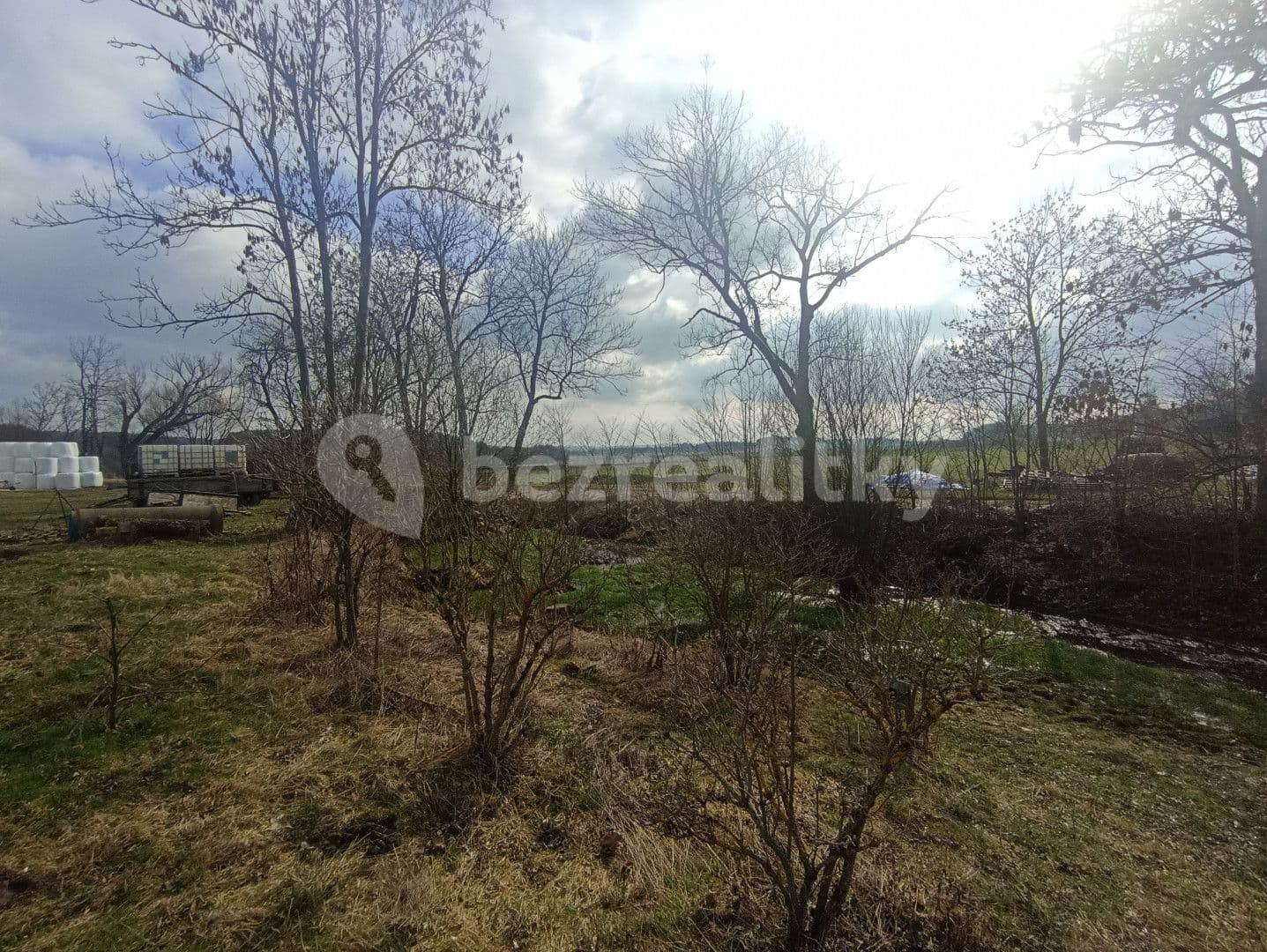 Predaj pozemku 2.678 m², Bochov, Karlovarský kraj