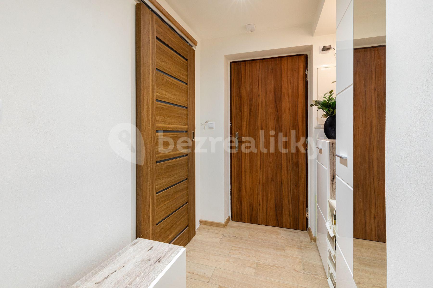 Predaj bytu 2-izbový 58 m², Vysoká Pec, Bohutín, Středočeský kraj