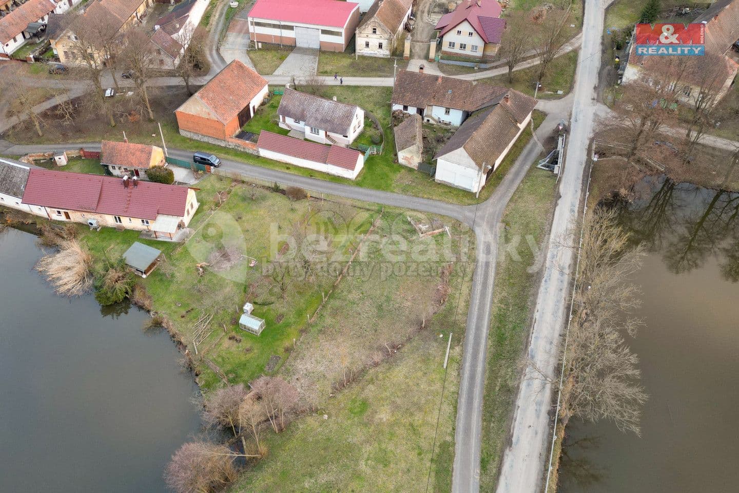 Predaj pozemku 951 m², Ježovy, Plzeňský kraj