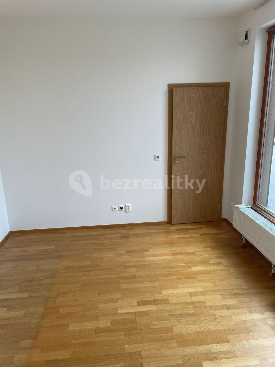 Prenájom bytu 5-izbový 140 m², Varhulíkové, Praha, Praha