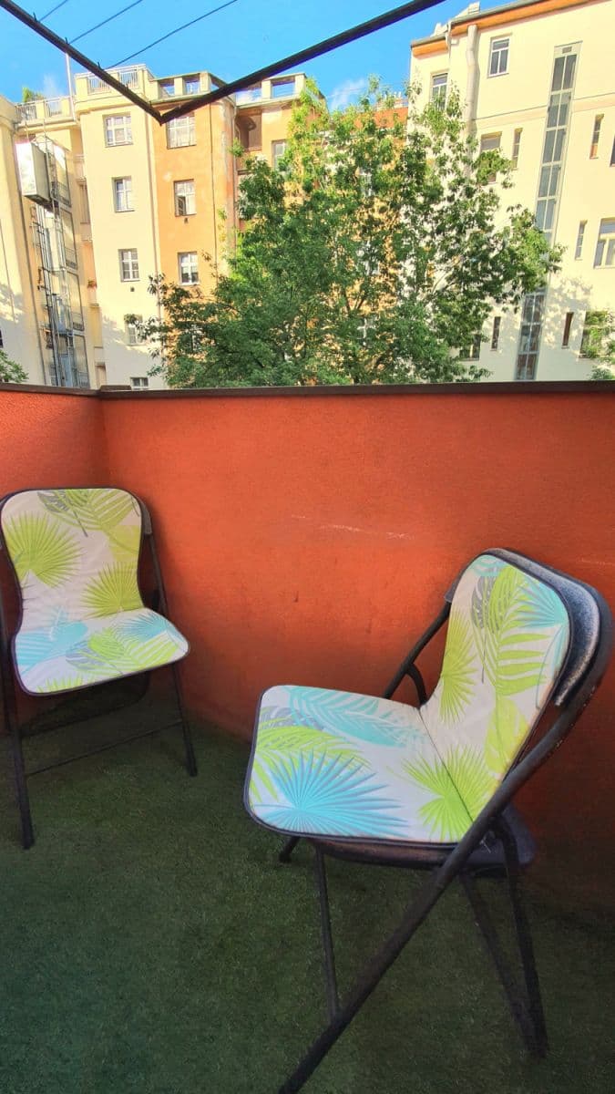 Prenájom bytu  45 m², Sportovní, Praha, Praha