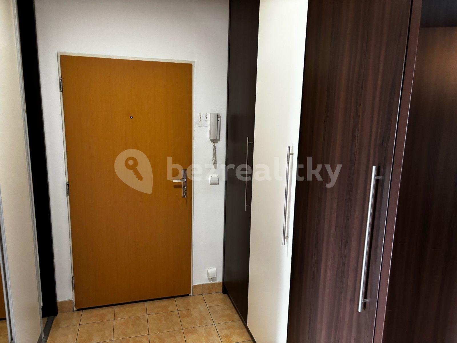 Prenájom bytu 2-izbový 55 m², Na kovárně, Brno, Jihomoravský kraj