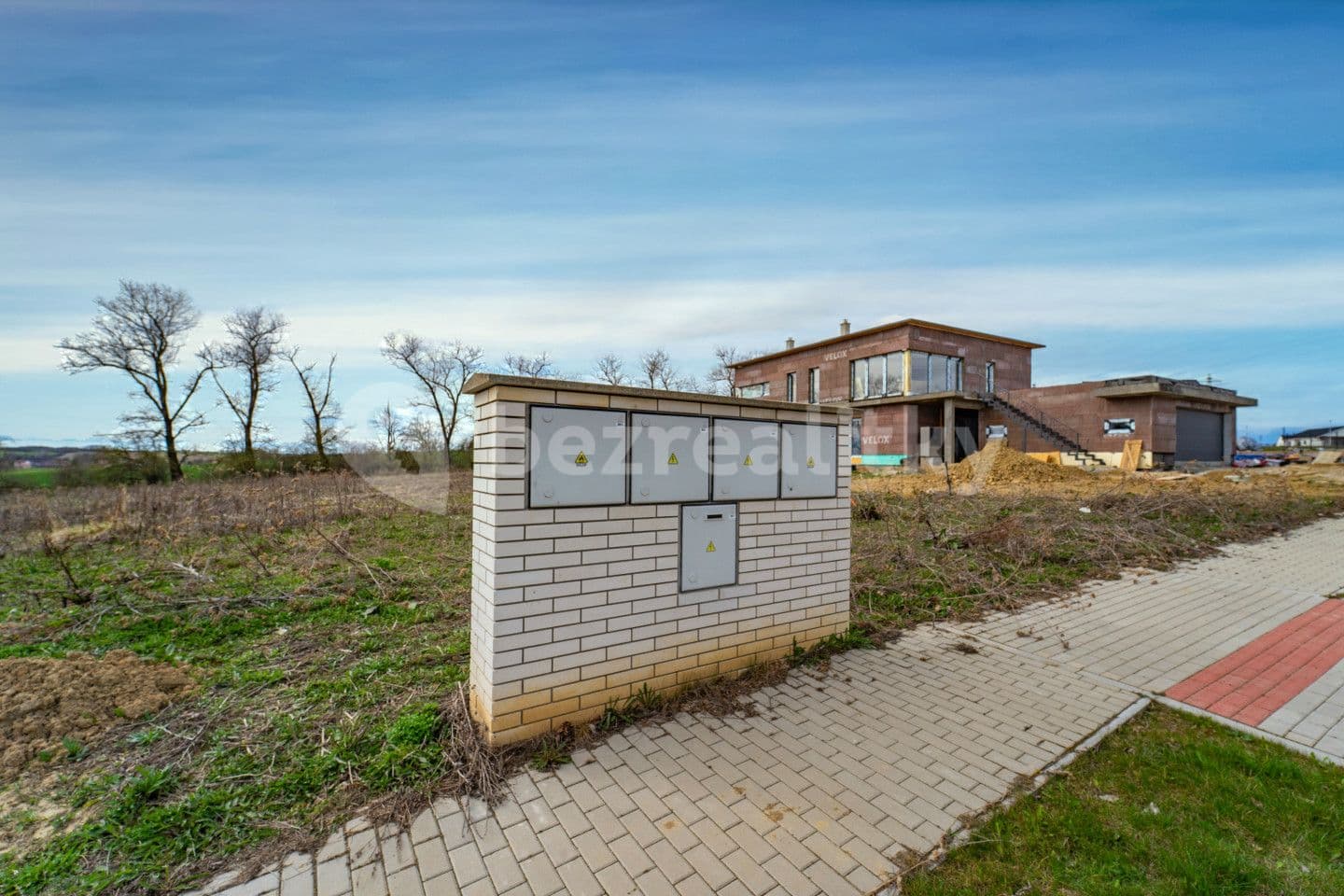 Predaj pozemku 982 m², Rochlova, Vysoký Újezd, Středočeský kraj