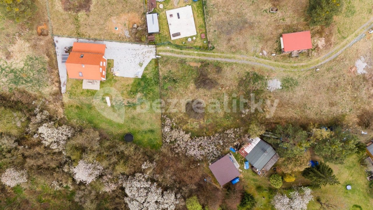 Predaj pozemku 895 m², Kamýk nad Vltavou, Středočeský kraj