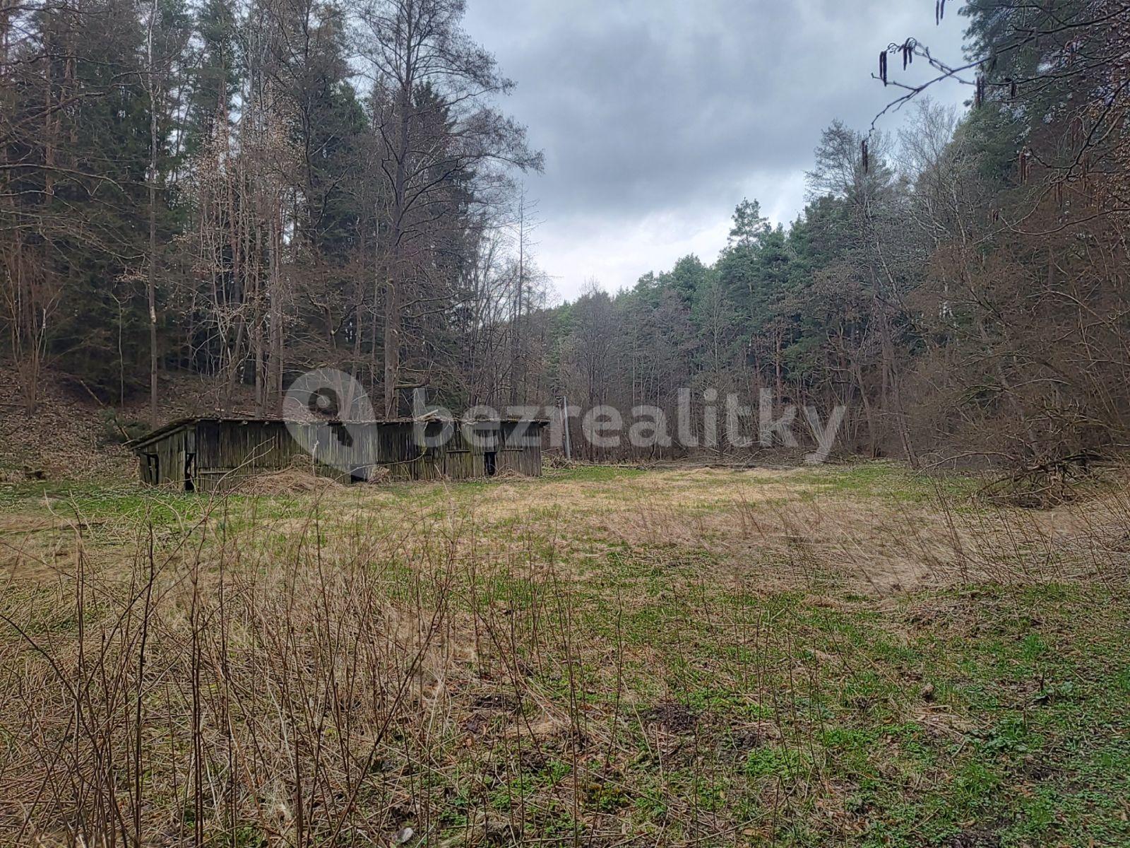 Predaj pozemku 2.877 m², Radošovice, Středočeský kraj