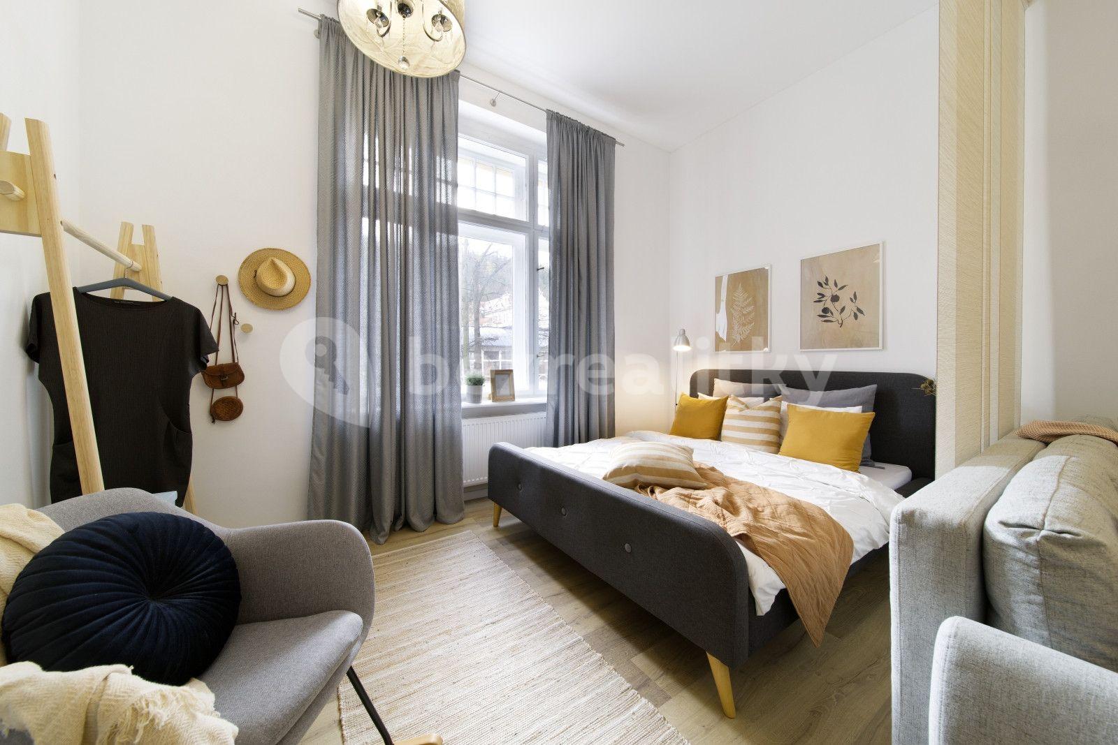 Predaj bytu 1-izbový 47 m², náměstí Dr. M. Horákové, Karlovy Vary, Karlovarský kraj