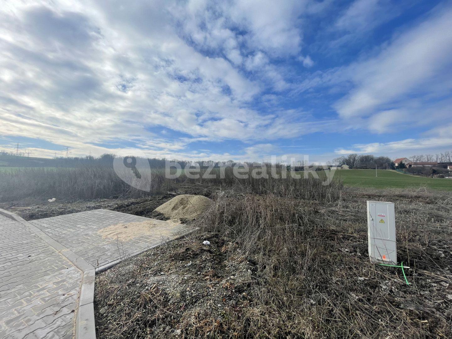 Predaj pozemku 702 m², Ivančice, Jihomoravský kraj