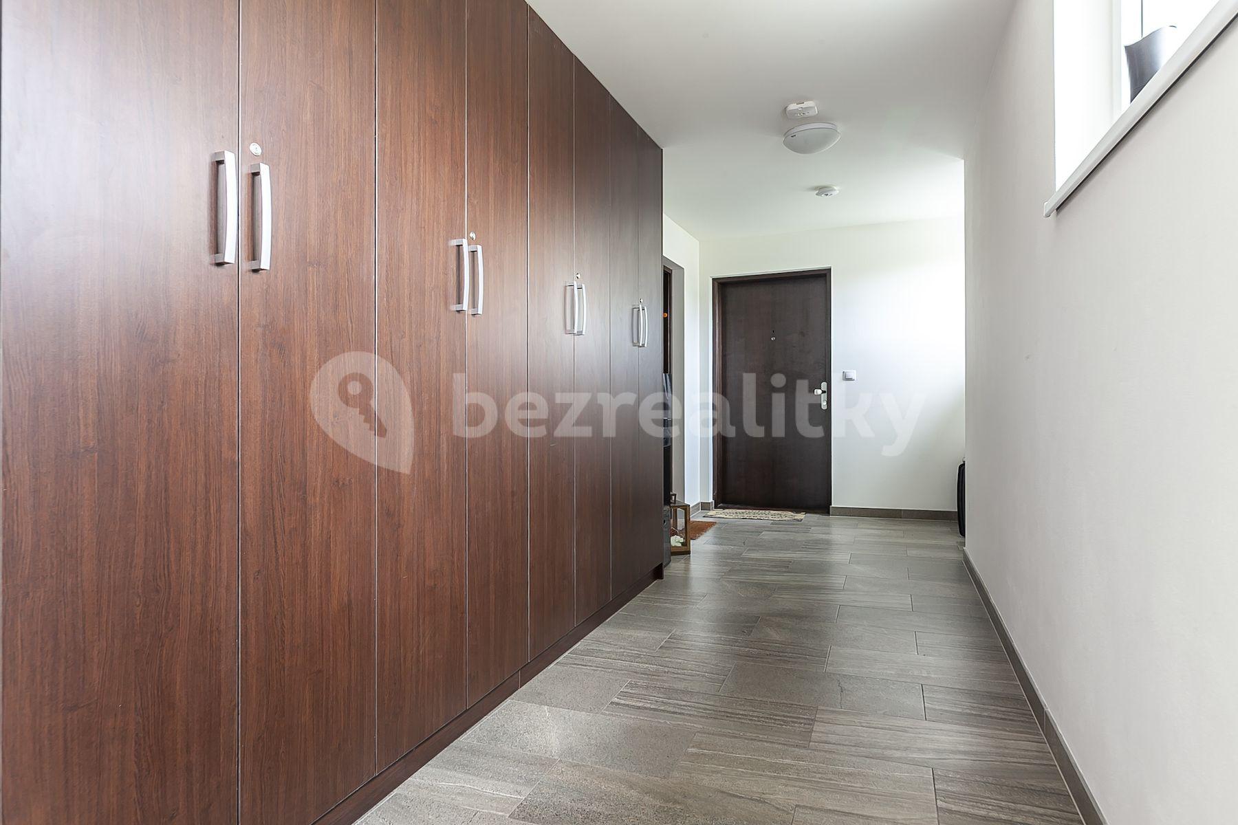 Predaj bytu 2-izbový 75 m², Mantovská, Praha, Praha