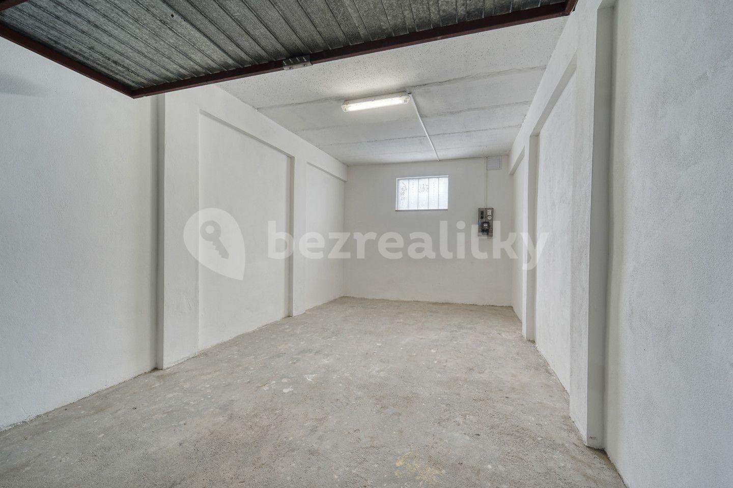 Predaj garáže 755 m², Čermákova, Plzeň, Plzeňský kraj