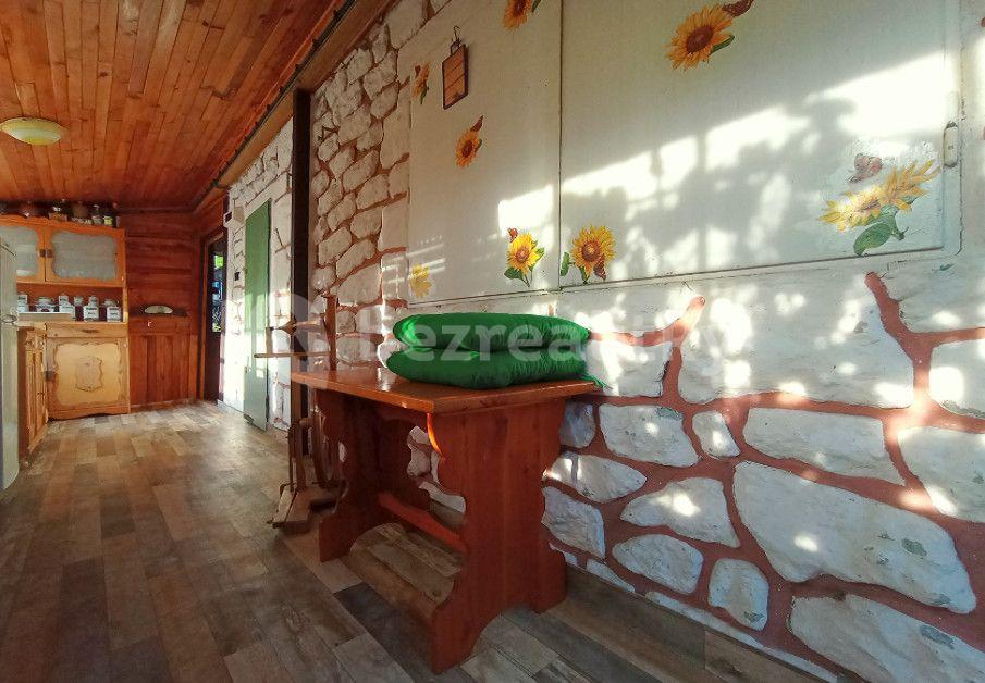 Predaj rekreačného objektu 70 m², pozemek 510 m², Nad Zastávkou, Vrané nad Vltavou, Středočeský kraj