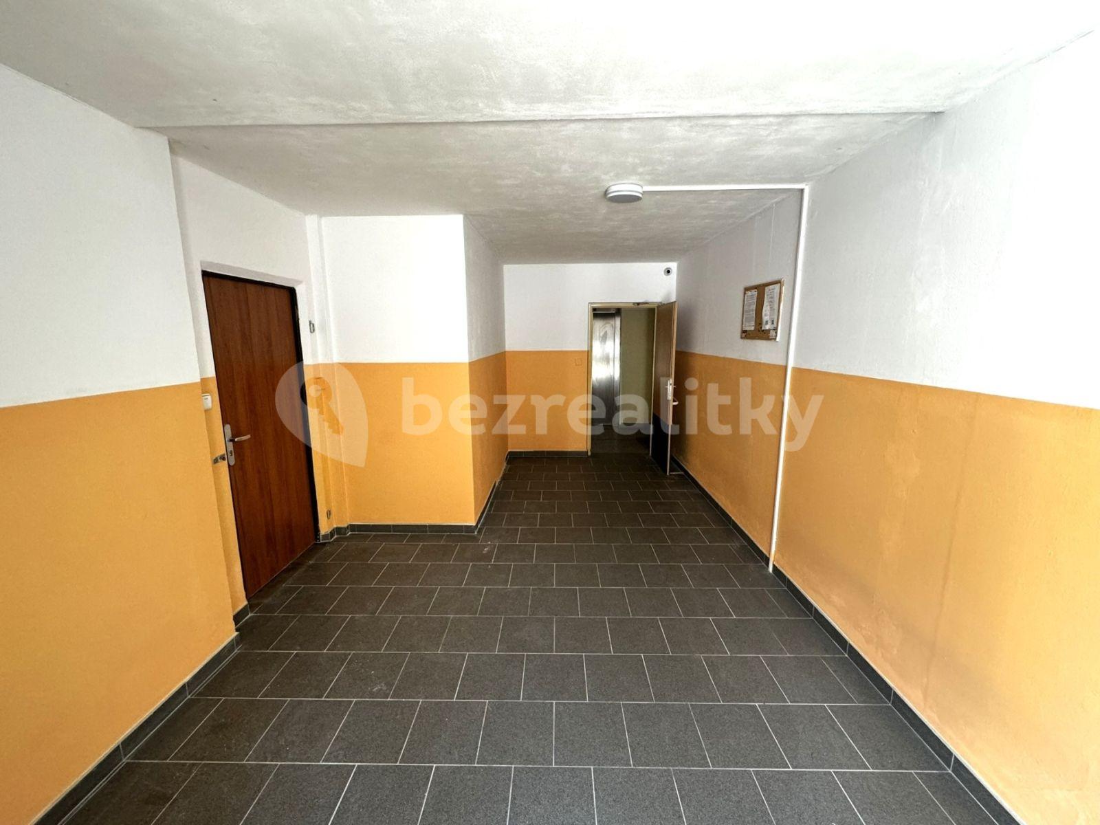 Predaj kancelárie 28 m², Bzenecká, Plzeň, Plzeňský kraj