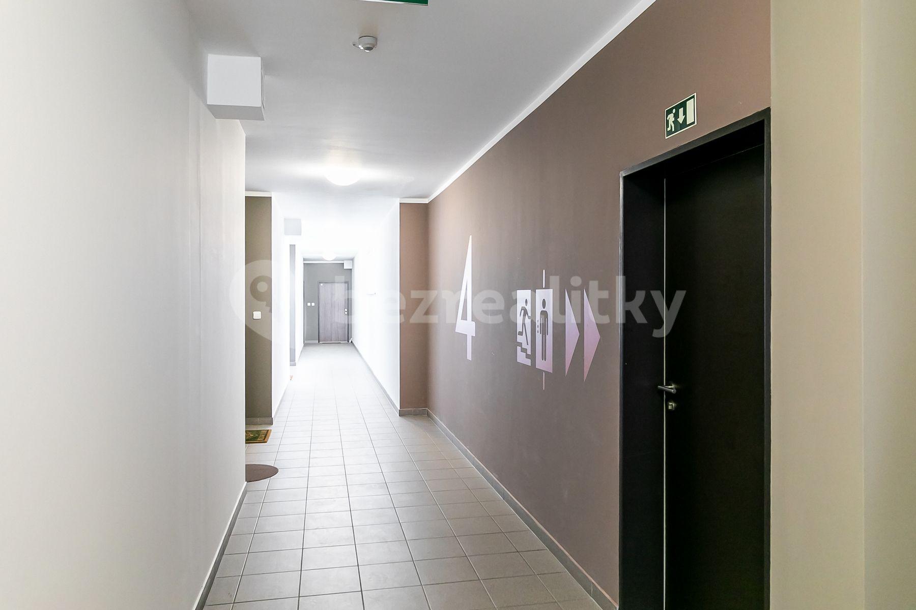 Predaj bytu 2-izbový 56 m², Zakšínská, Praha, Praha