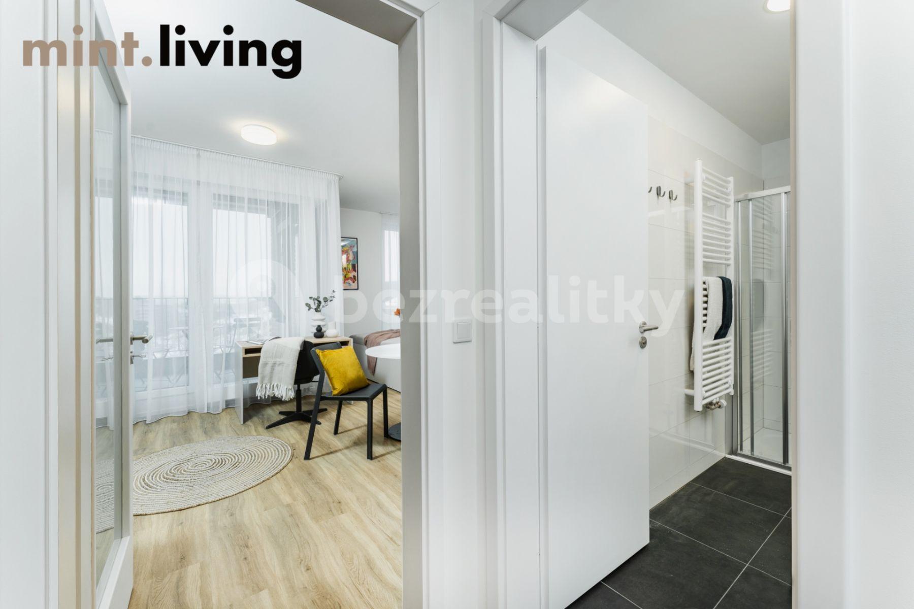 Prenájom bytu 1-izbový 35 m², Ke Klíčovu, Praha, Praha