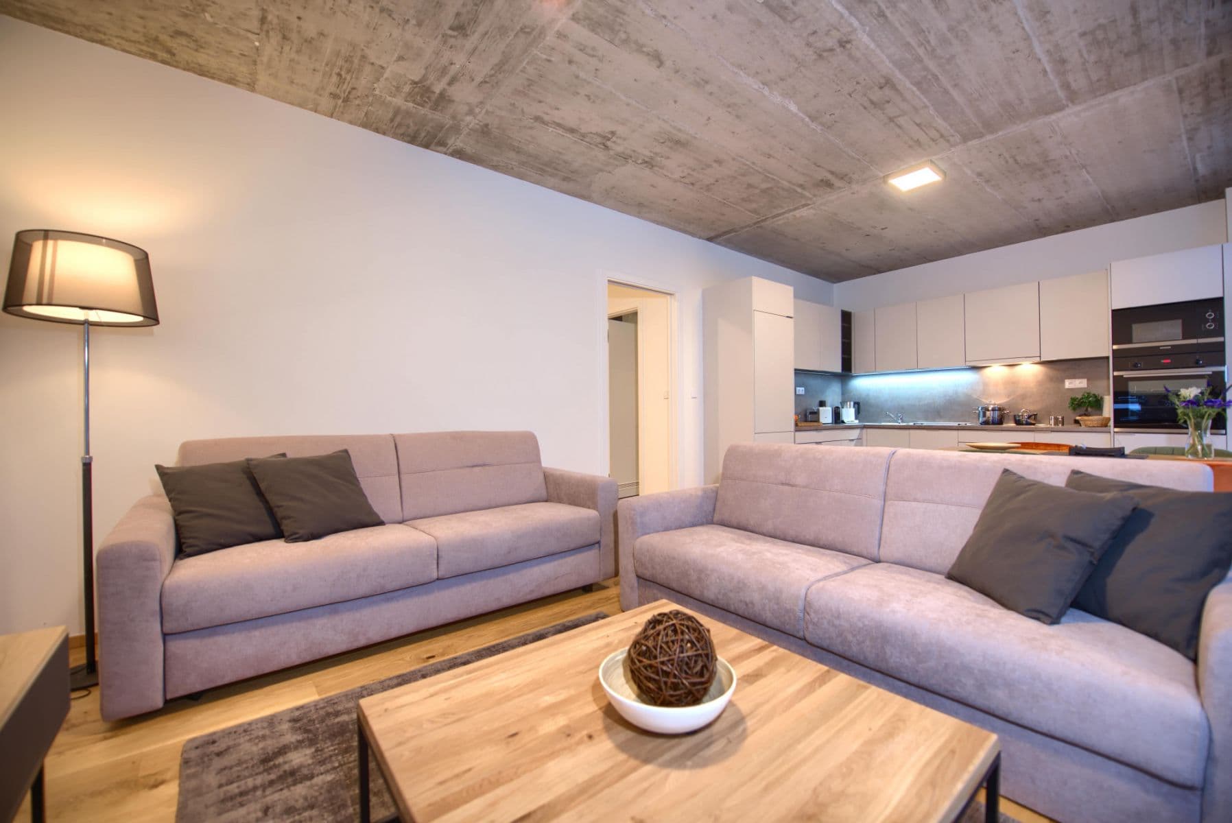 Prenájom bytu  90 m², Soukenická, Praha, Praha