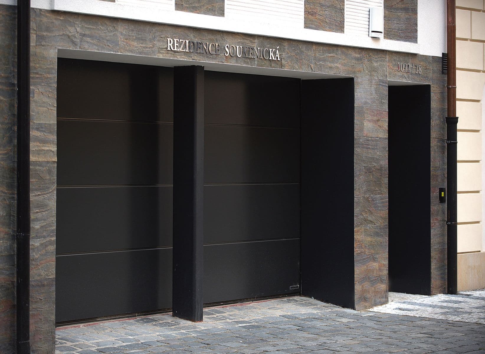 Prenájom bytu  90 m², Soukenická, Praha, Praha