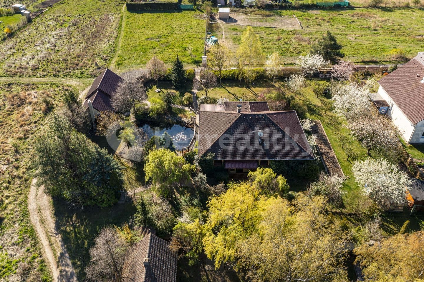 Predaj domu 146 m², pozemek 1.843 m², U Hřbitova, Kosoř, Středočeský kraj