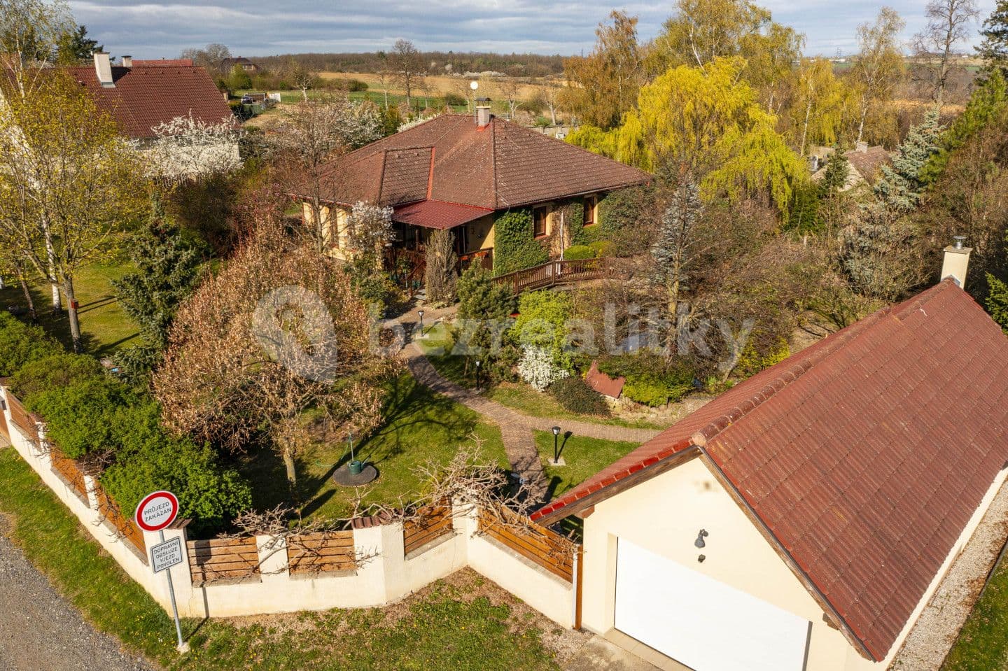 Predaj domu 146 m², pozemek 1.843 m², U Hřbitova, Kosoř, Středočeský kraj