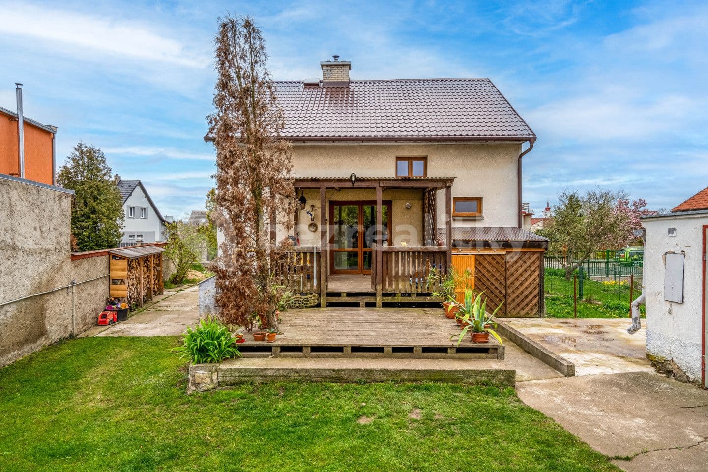 Predaj domu 180 m², pozemek 1.508 m², B. Němcové, Lenešice, Ústecký kraj