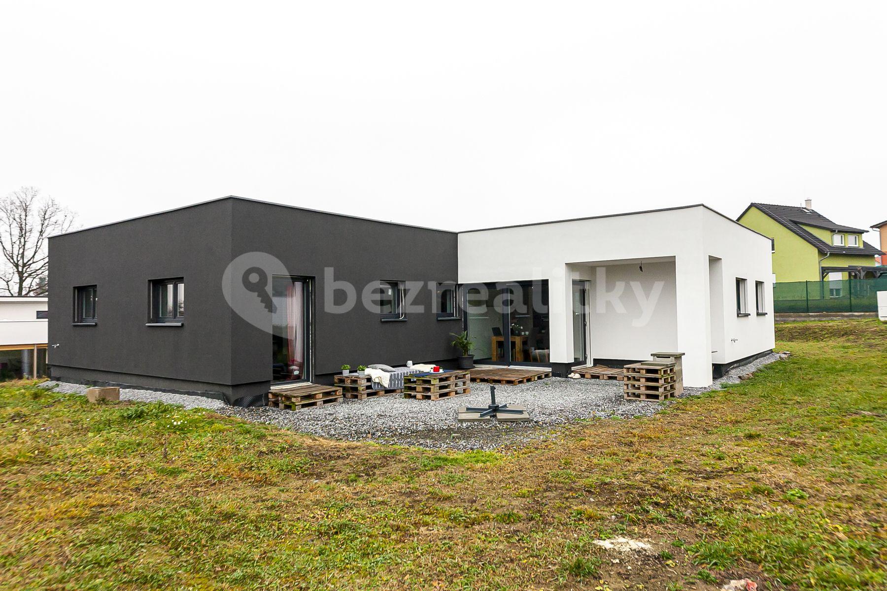 Predaj domu 180 m², pozemek 1.445 m², Ke Hrušce, Strančice, Středočeský kraj