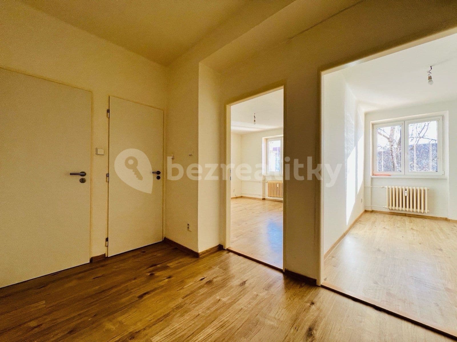 Prenájom bytu 2-izbový 55 m², 17. listopadu, Ostrava, Moravskoslezský kraj
