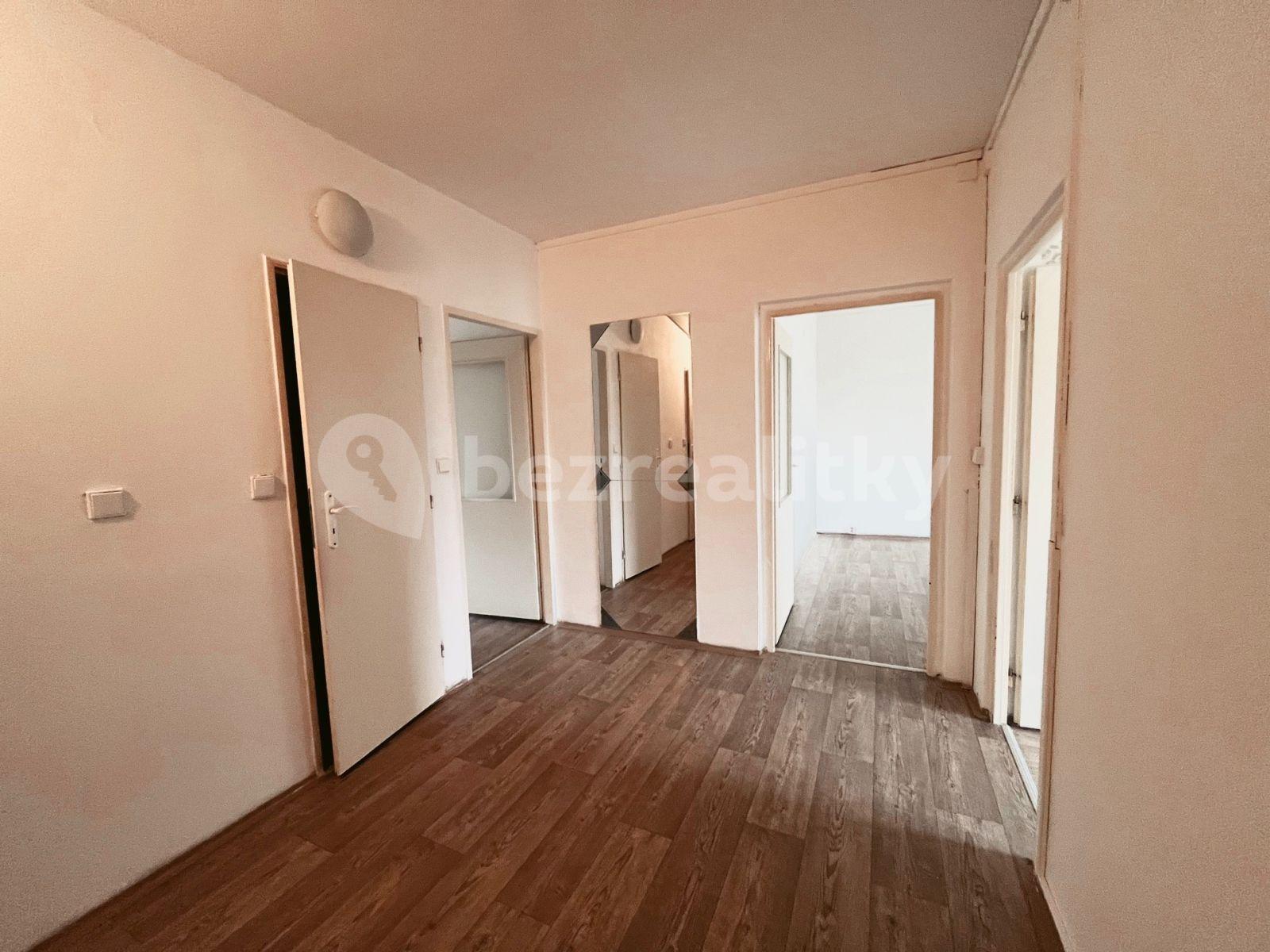 Predaj bytu 2-izbový 59 m², Armádní, Milovice, Středočeský kraj