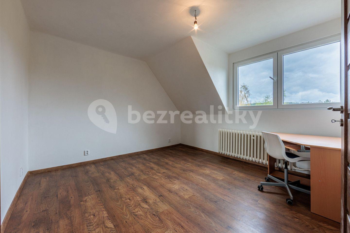 Predaj domu 107 m², pozemek 343 m², Revoluční, Karlovy Vary, Karlovarský kraj