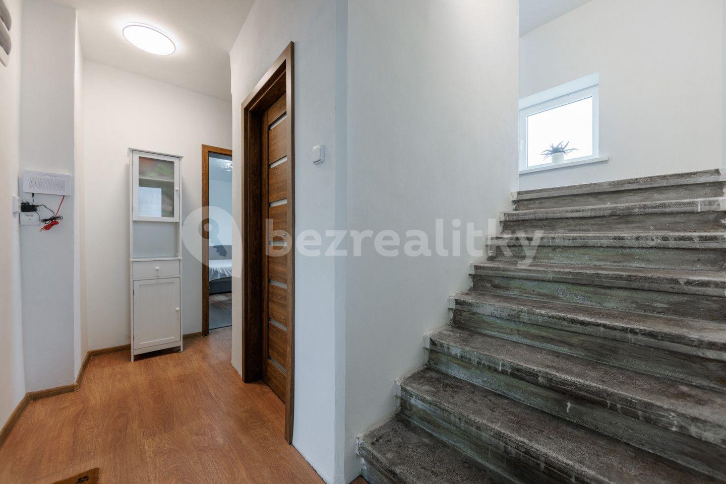 Predaj domu 107 m², pozemek 343 m², Revoluční, Karlovy Vary, Karlovarský kraj