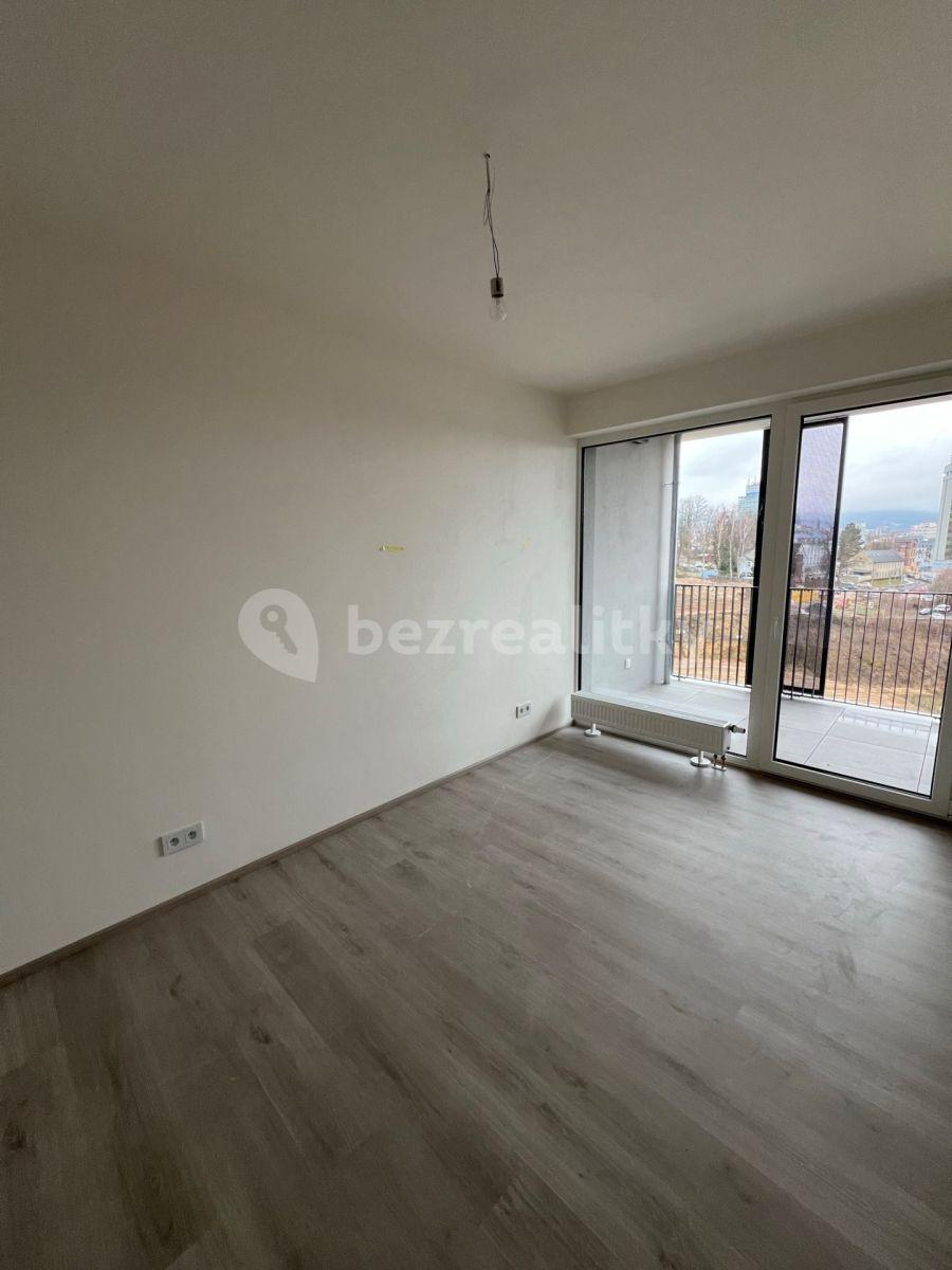 Prenájom bytu 2-izbový 45 m², Na Perštýně, Liberec, Liberecký kraj