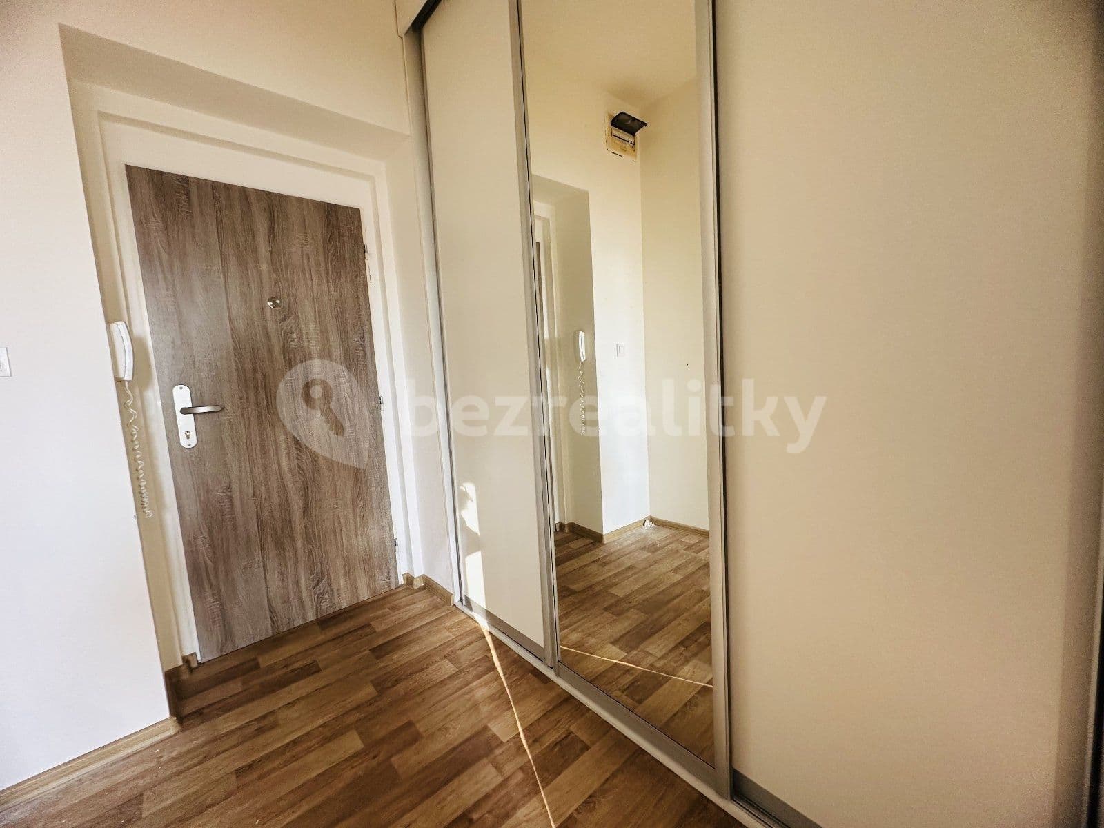Prenájom bytu 1-izbový 42 m², Myslbekova, Ostrava, Moravskoslezský kraj