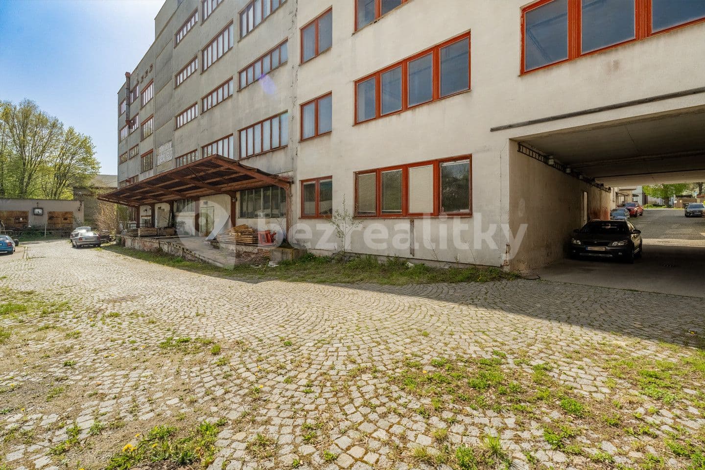 Predaj nebytového priestoru 1.583 m², Husova, Český Dub, Liberecký kraj