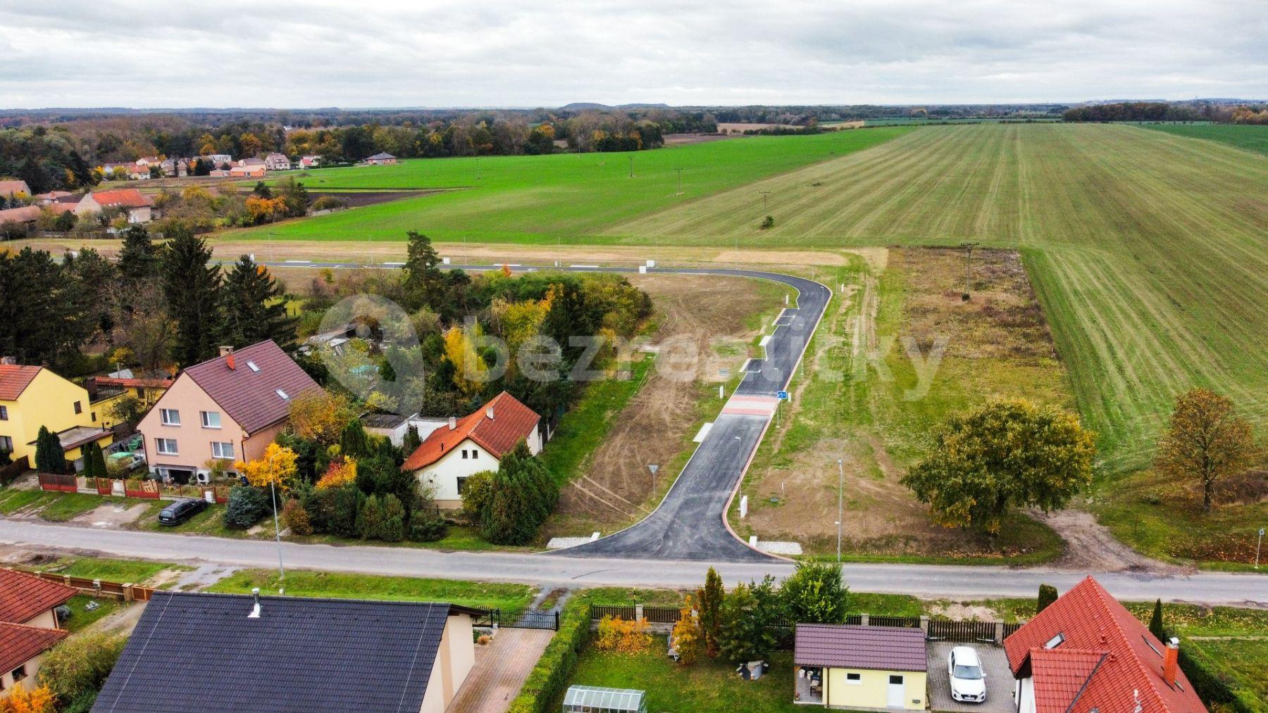 Predaj pozemku 802 m², Kostomlátky, Středočeský kraj