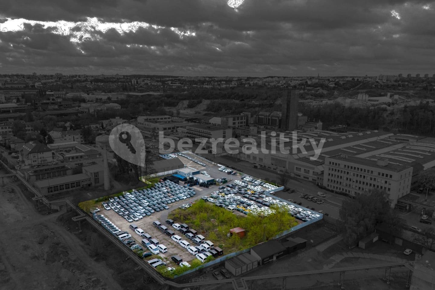 Predaj pozemku 9.751 m², Kladno, Středočeský kraj