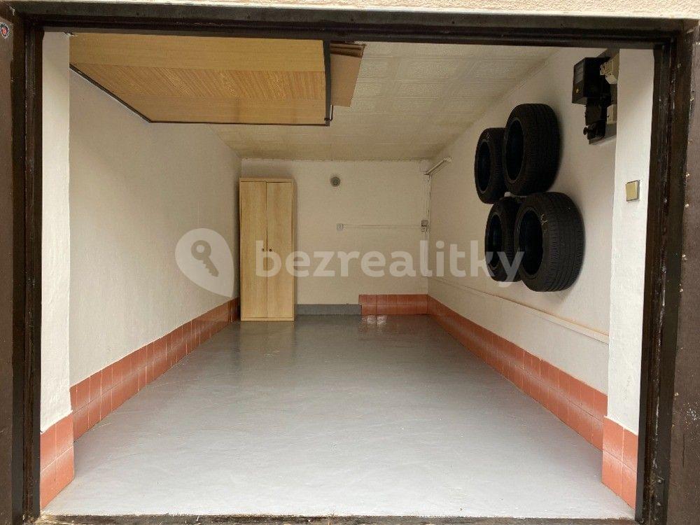 Predaj garáže 20 m², Letovská, Praha, Praha