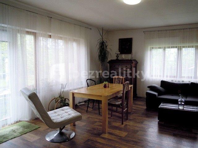 Prenájom bytu 2-izbový 48 m², Dobšín, Středočeský kraj