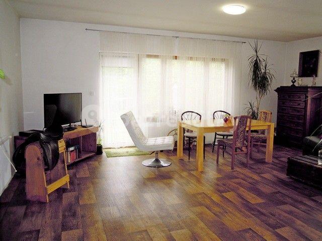 Prenájom bytu 2-izbový 48 m², Dobšín, Středočeský kraj