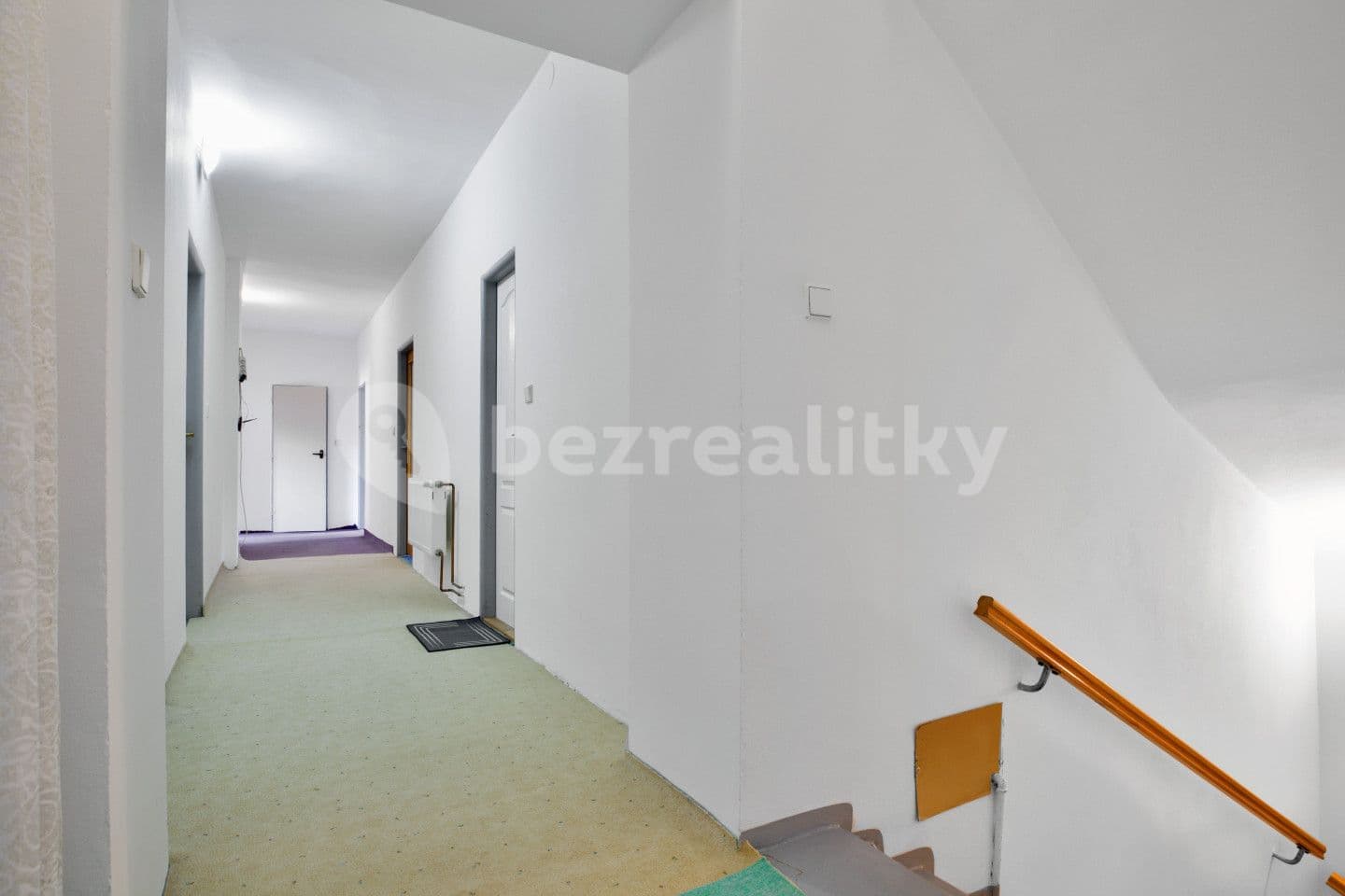 Predaj nebytového priestoru 720 m², Polepy, Ústecký kraj