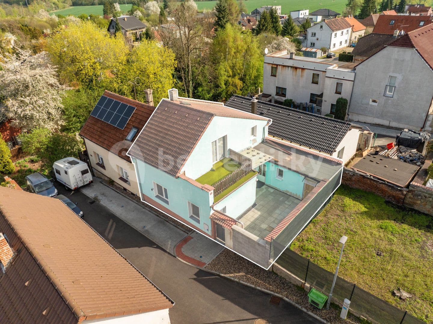 Predaj domu 100 m², pozemek 136 m², Svatopluka Čecha, Kamenné Žehrovice, Středočeský kraj