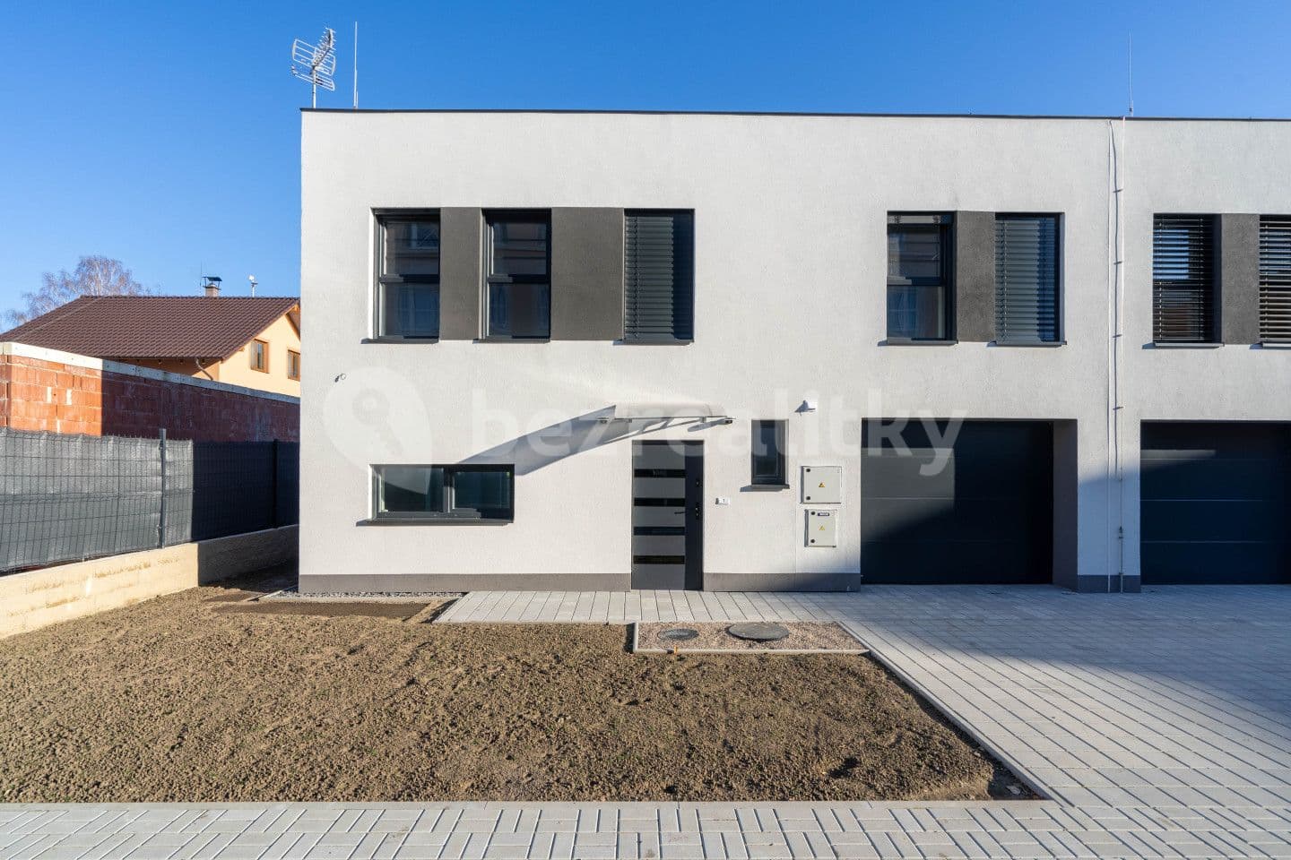 Predaj domu 158 m², pozemek 247 m², Milovice, Středočeský kraj