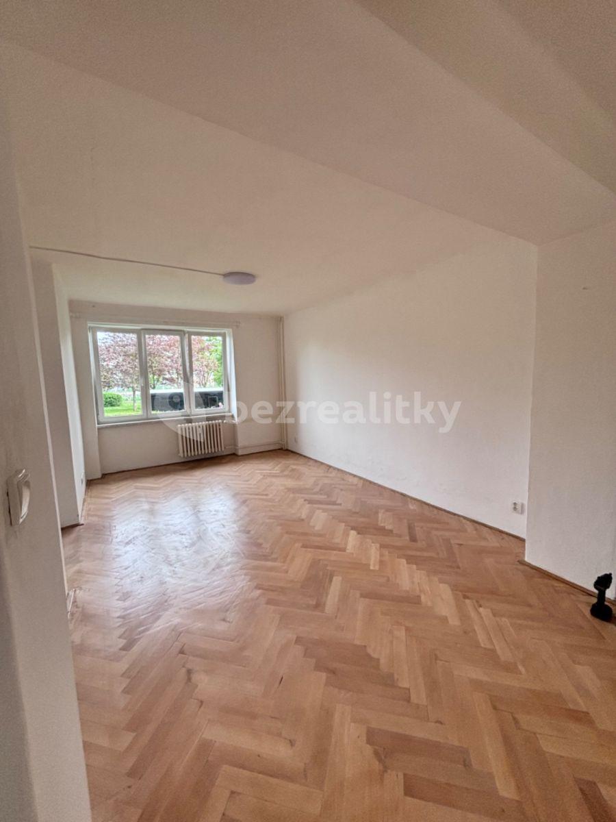 Prenájom bytu 4-izbový 83 m², nábř. Dr. Edvarda Beneše, Přerov, Olomoucký kraj