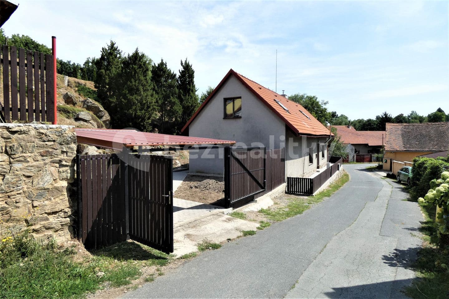 Predaj domu 65 m², pozemek 240 m², Zásmuky, Středočeský kraj