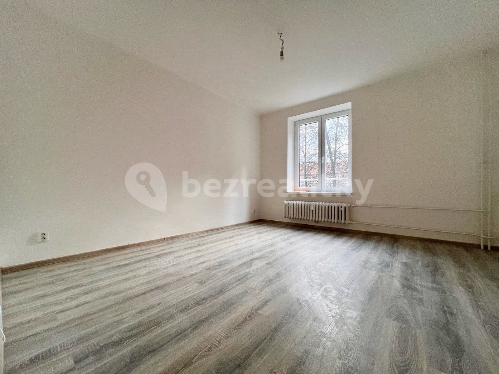 Prenájom bytu 1-izbový 37 m², náměstí Jana Nerudy, Ostrava, Moravskoslezský kraj
