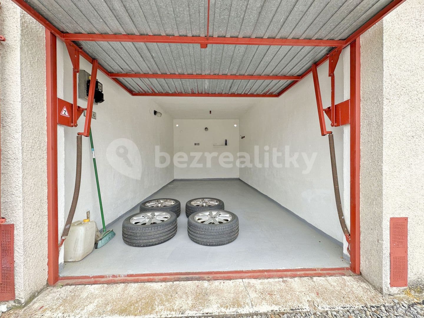 Predaj garáže 18 m², Tábor, Jihočeský kraj