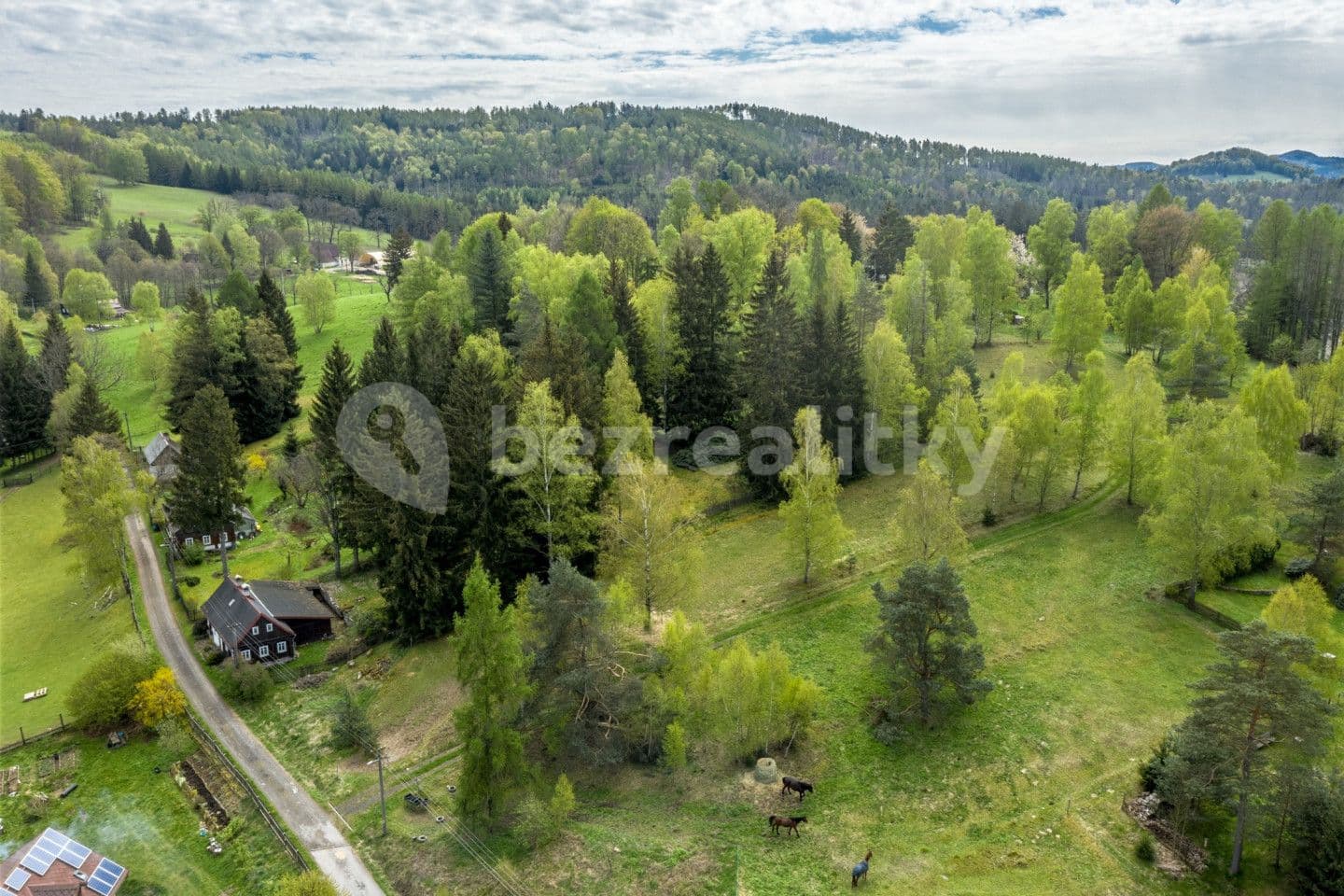 Predaj pozemku 1.901 m², Krásná Lípa, Ústecký kraj