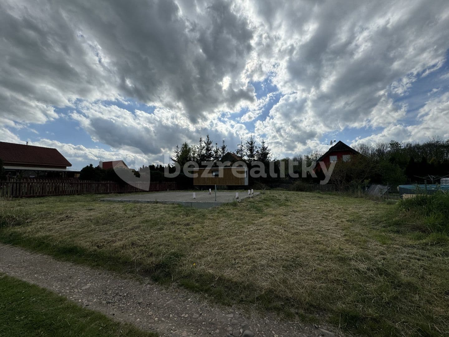 Predaj pozemku 500 m², Chbany, Ústecký kraj